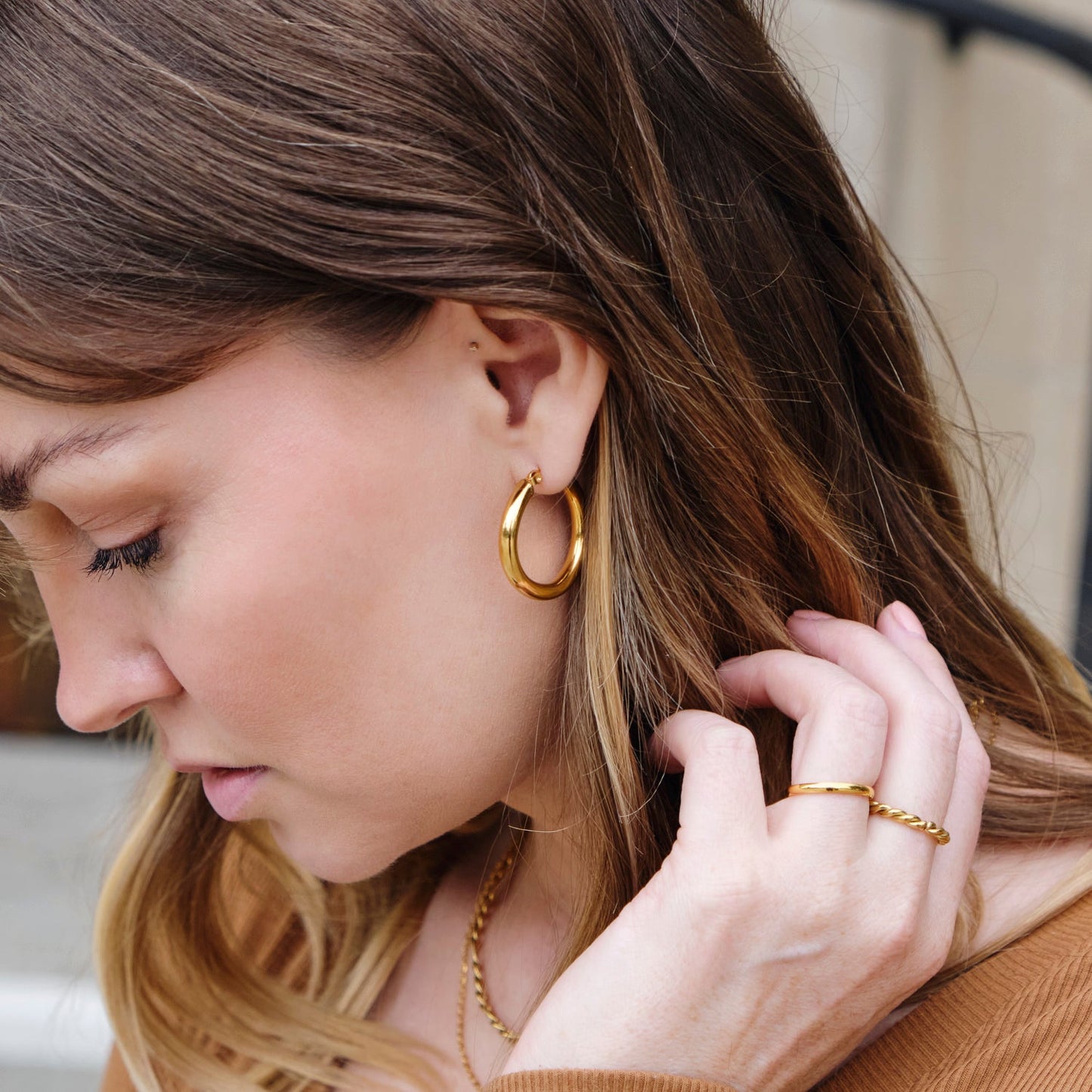 Essential Hoop Earring In Silver