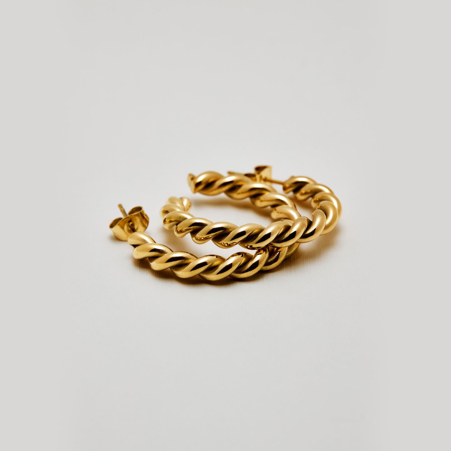 Twisted Rope Hoop