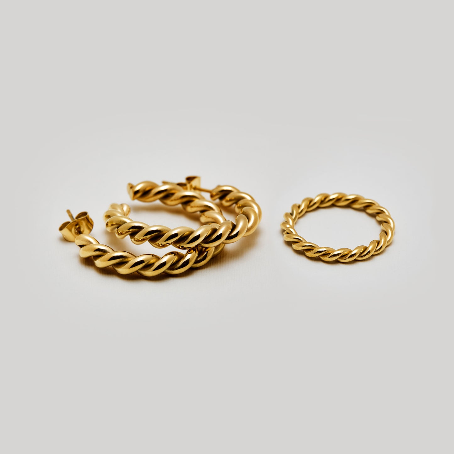Twisted Rope Hoop